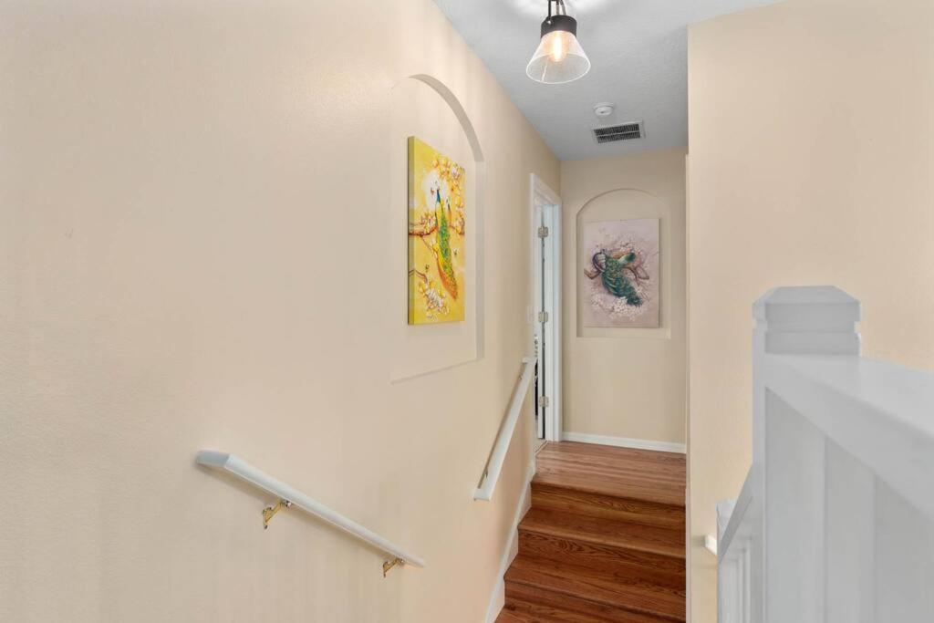 Lakeview W/8 Bedroom 5 Kingsuite 3 Miles To Disney Kissimmee Εξωτερικό φωτογραφία