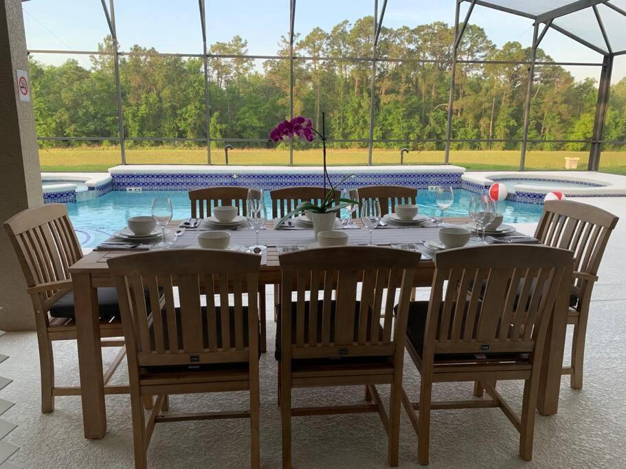Lakeview W/8 Bedroom 5 Kingsuite 3 Miles To Disney Kissimmee Εξωτερικό φωτογραφία