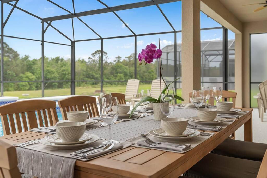 Lakeview W/8 Bedroom 5 Kingsuite 3 Miles To Disney Kissimmee Εξωτερικό φωτογραφία