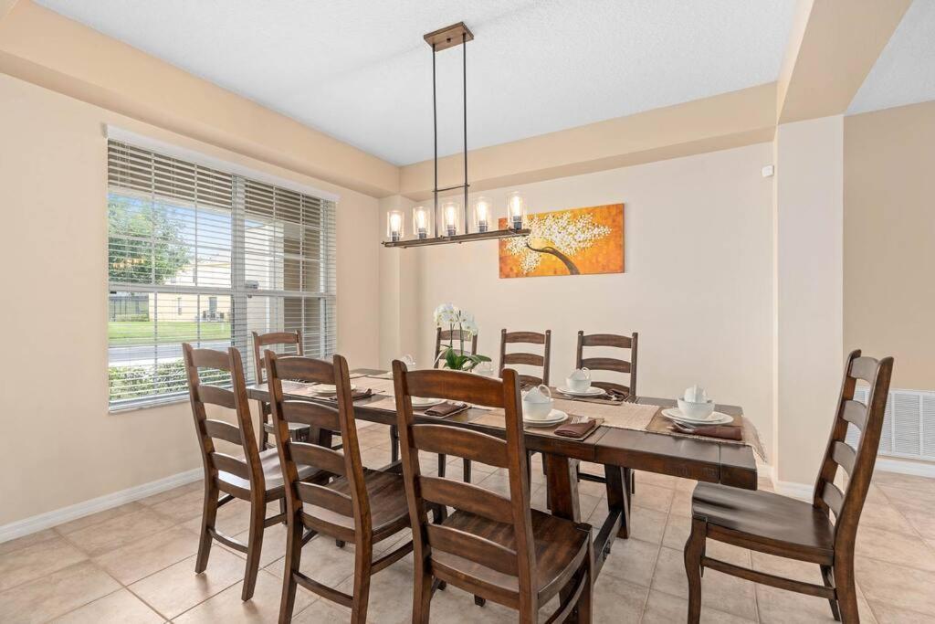 Lakeview W/8 Bedroom 5 Kingsuite 3 Miles To Disney Kissimmee Εξωτερικό φωτογραφία