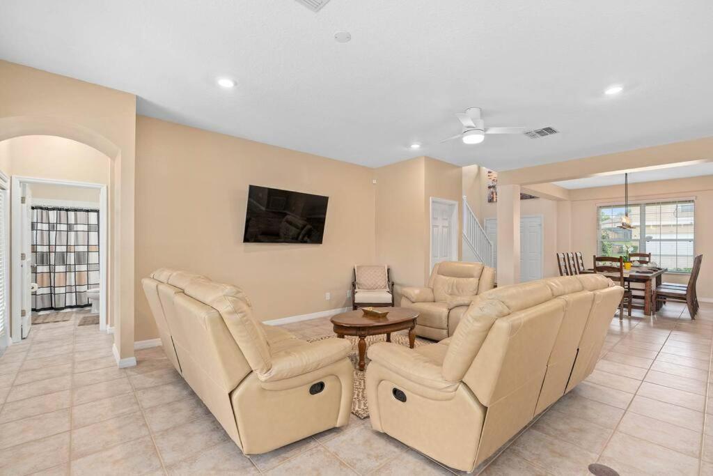 Lakeview W/8 Bedroom 5 Kingsuite 3 Miles To Disney Kissimmee Εξωτερικό φωτογραφία